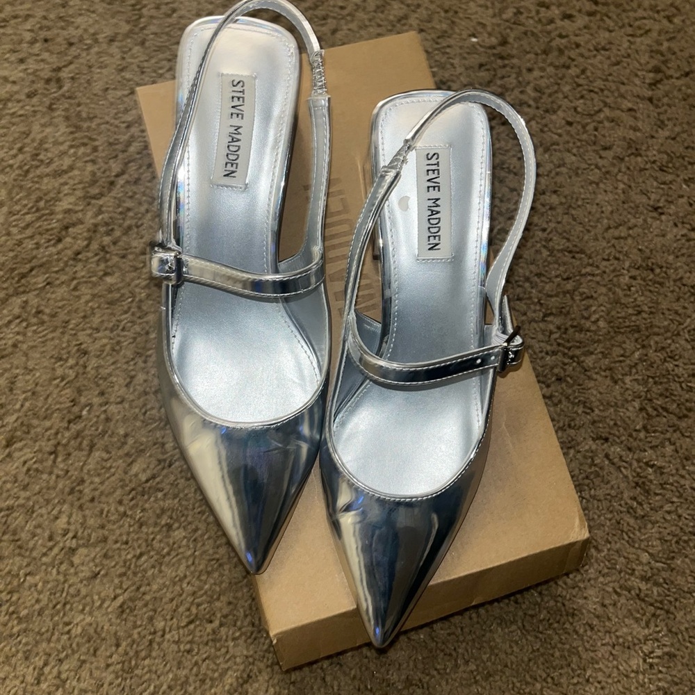 Steve Madden Metallic Silver Heels